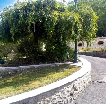 Ma&ccedil;onnerie paysag&egrave;re, raccordement aux eaux pluviales et autres prestations