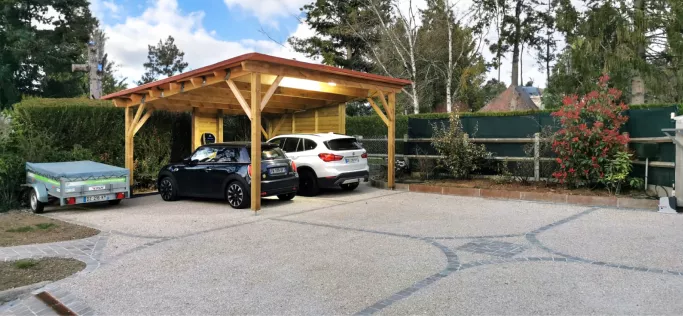 Am&eacute;nagement de cours en b&eacute;ton d&eacute;sactiv&eacute;