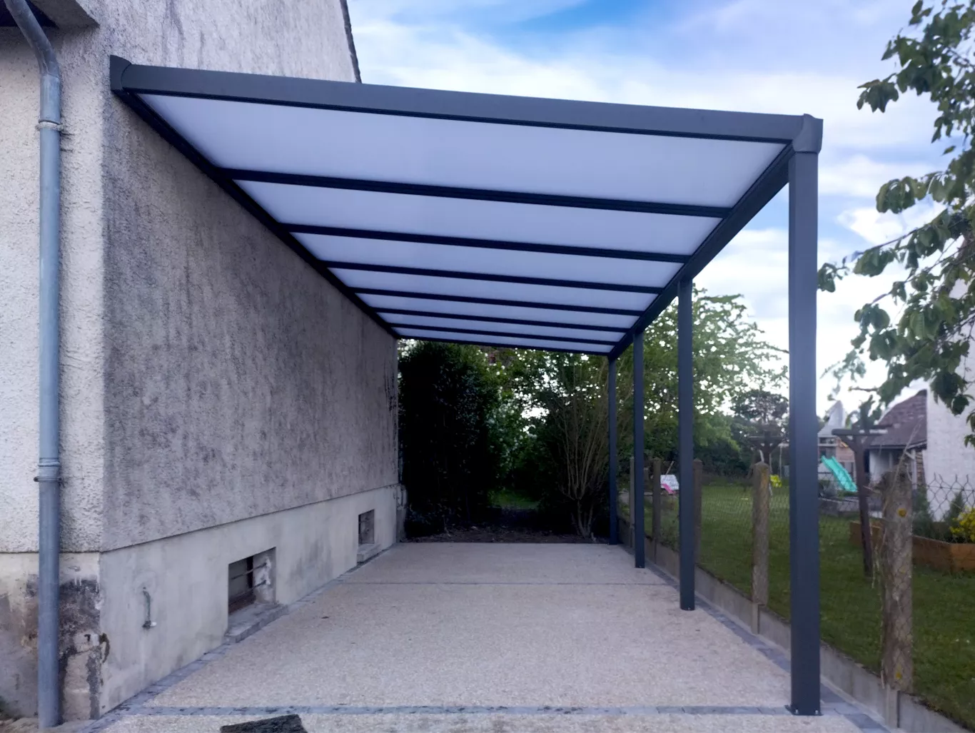 Ma&ccedil;onnerie paysag&egrave;re, raccordement aux eaux pluviales et autres prestations