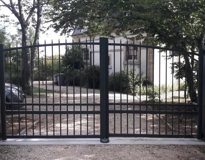 Cl&ocirc;tures & Portails